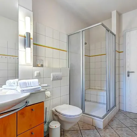 Haus Von Ardenne Fewo 01 * هيرينجسدورف